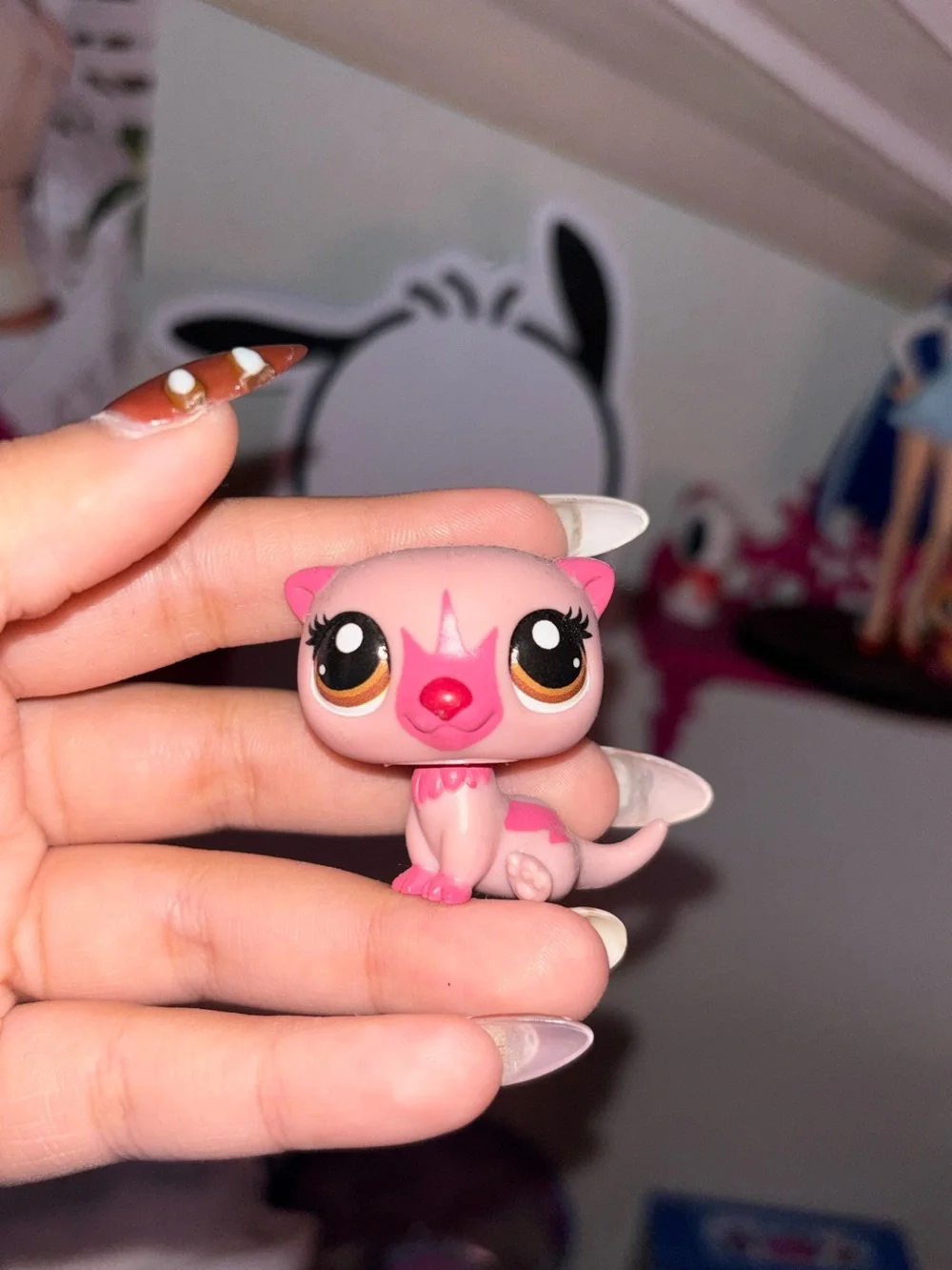 Littlest Pet Shop Brown Puppy with Blue Collar and Blue Flower